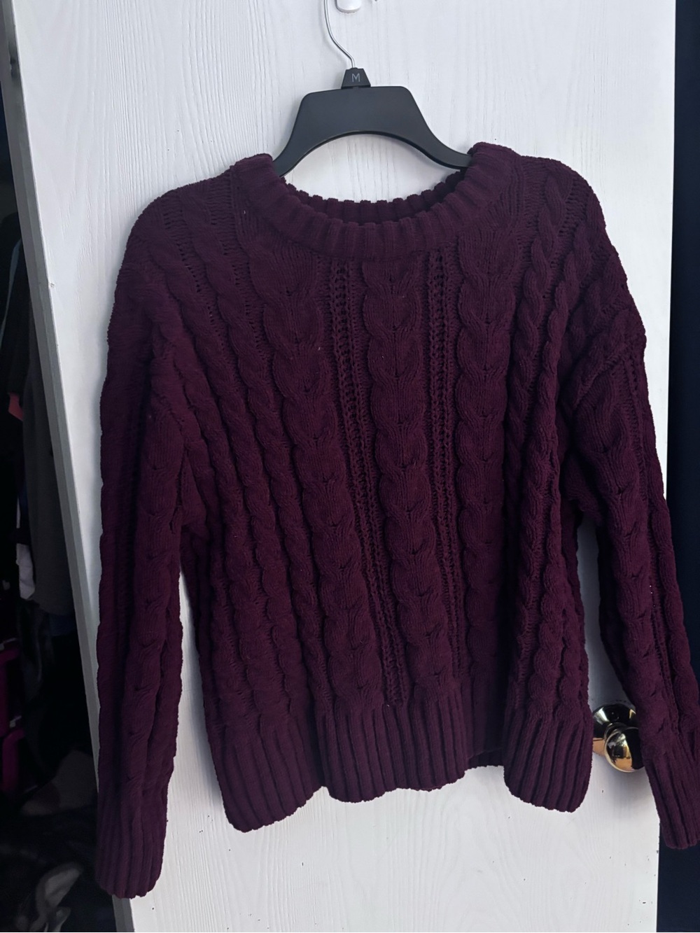 SO Cable Knit Crewneck Sweater - Burgundy